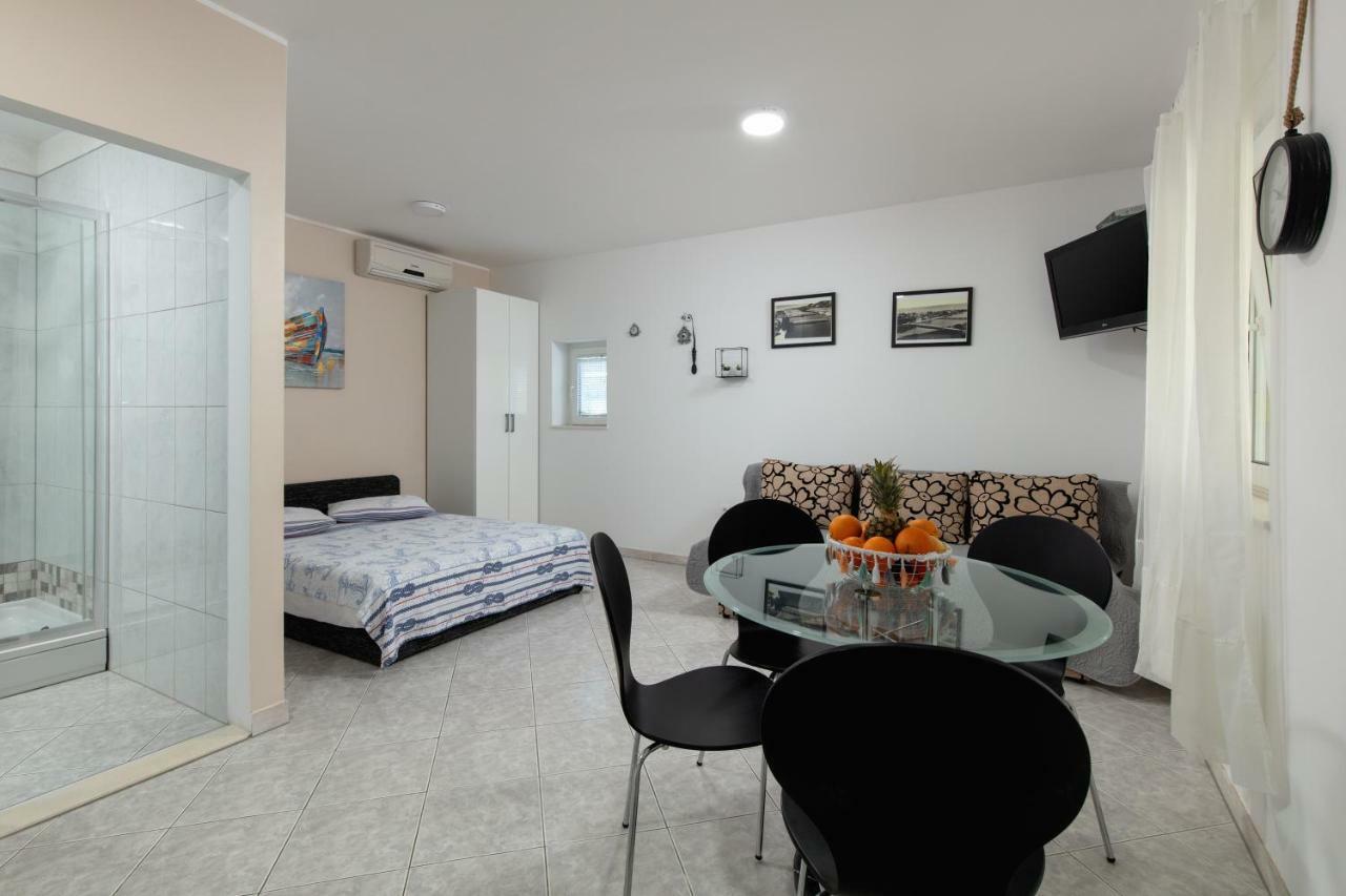 Apartments Bubalo Omiš Exterior foto